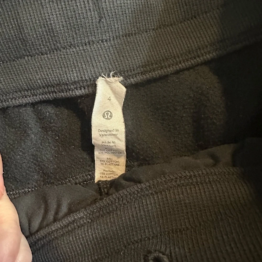lululemon athletica super comfy